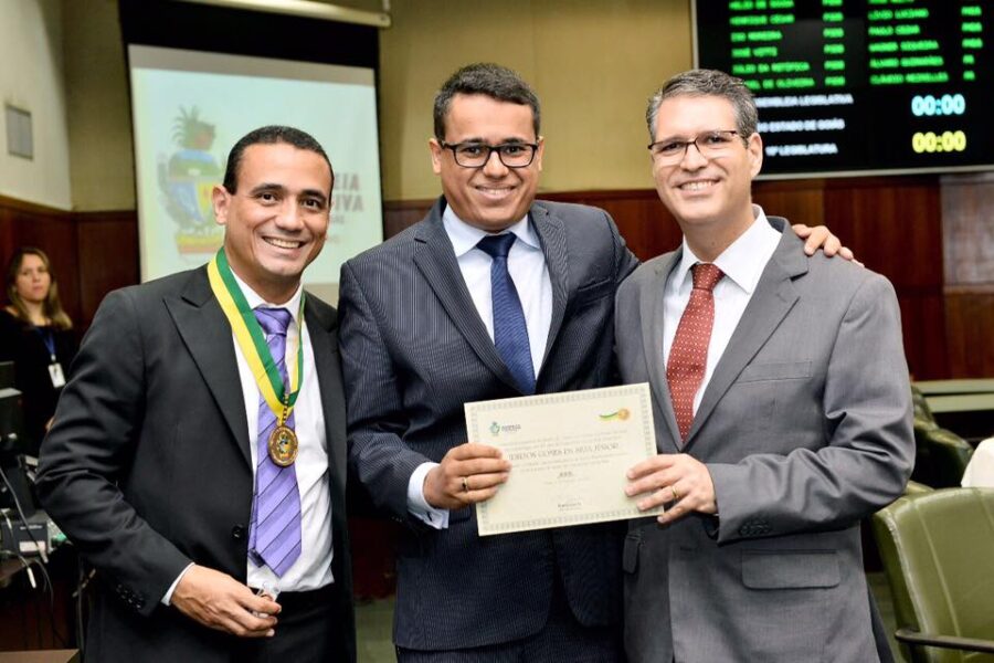 Homenagem Assembléia Legislativa em comemoração aos 20 anos da Associação Comunidade Luz da Vida